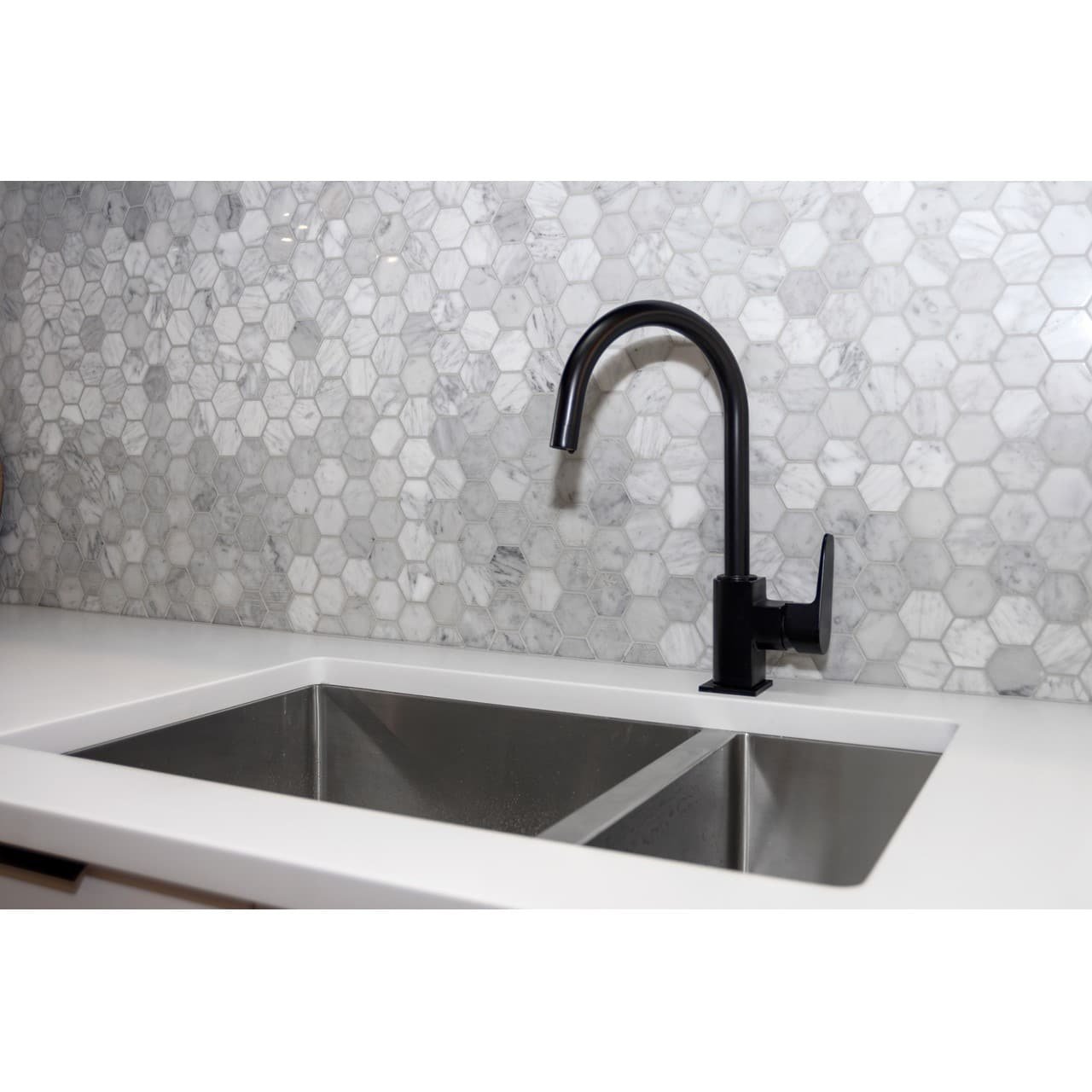 Hexagon White