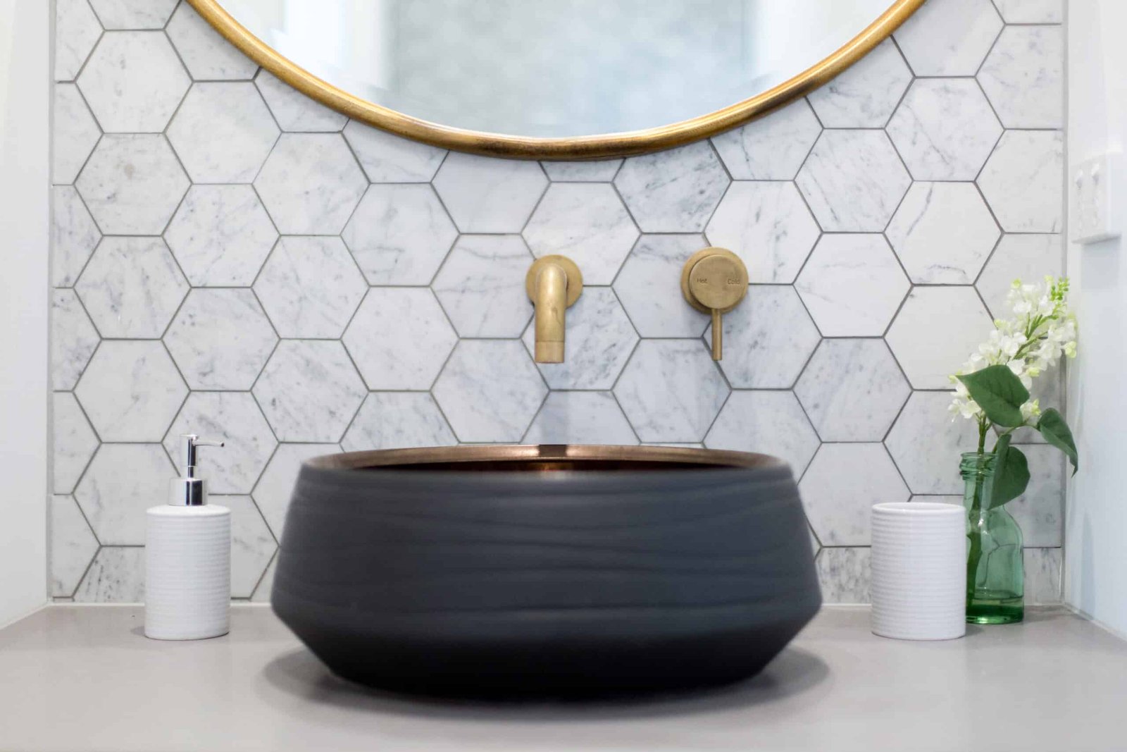 Hexagon White